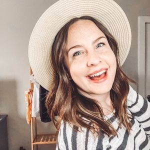 Meet your Posher, Megan